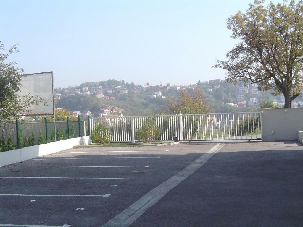 Apartmani Almica Záhřeb Exteriér fotografie